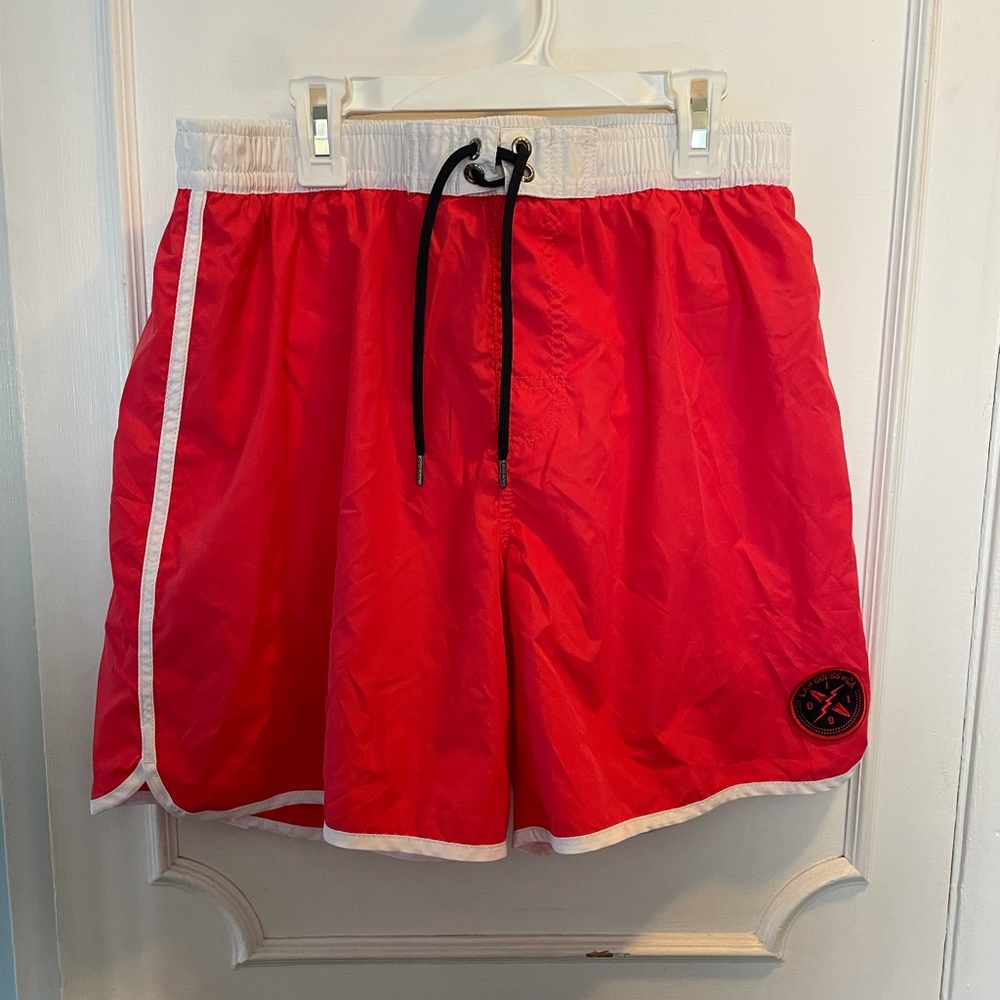 Guess mens swim trunks swimsuit shorts large pool vacation beach